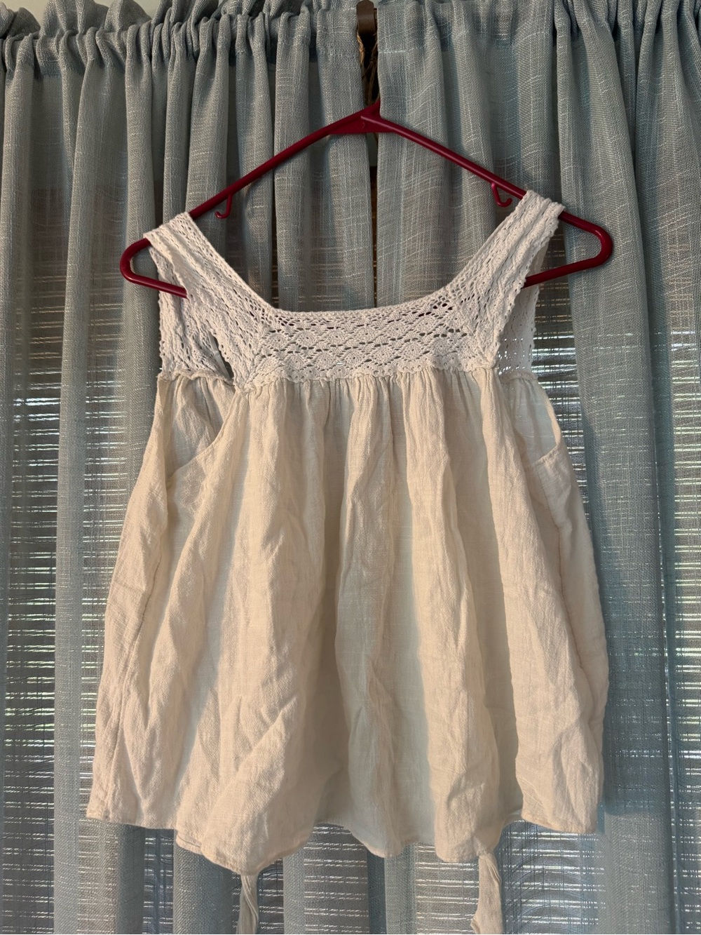 Madewell Cream Crochet Yoke Sleeveless Cotton toe back Top